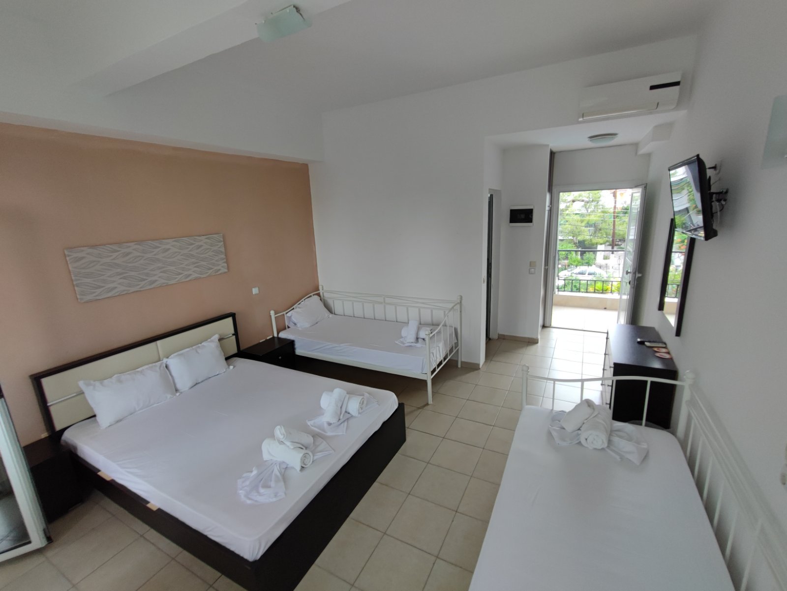 Hotel Golden Beach - Метамофози - Image 6